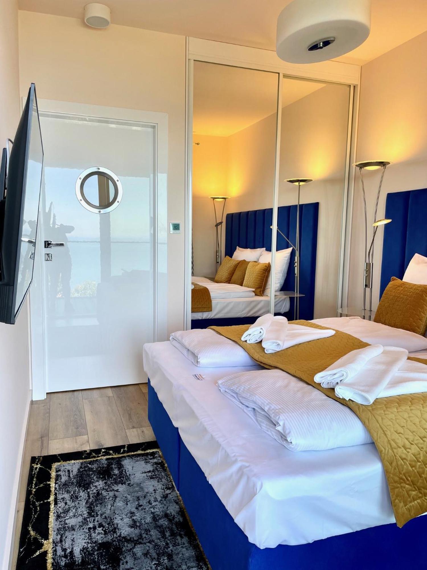 Perlowa Przystan - Apartamenty Komfort Widok Na Morze, Parking Sianozety Exterior foto